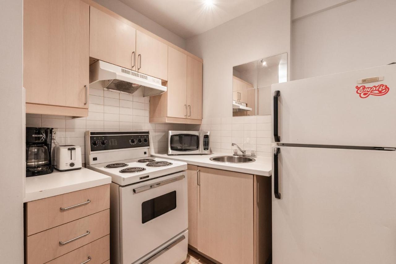 One Room Apartment 10 Min From Downtown In The Heart Of Plateau Mont Royal-106 มอนทรีอัล ภายนอก รูปภาพ