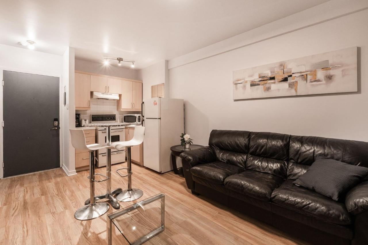 One Room Apartment 10 Min From Downtown In The Heart Of Plateau Mont Royal-106 มอนทรีอัล ภายนอก รูปภาพ